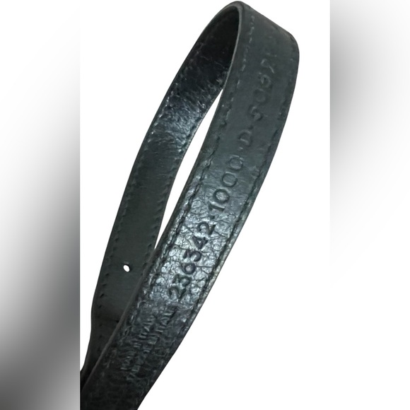 BALENCIAGA Arena Classic Triple Tour
Bracelet Small Black $225 - Picture 6 of 11